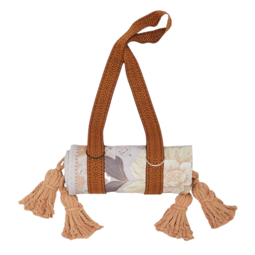 WANDERING FOLK GRANDE FLEUR PICNIC RUG LILAC – Ink Feathers