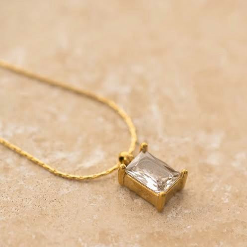 INDIGO & WOLFE - NECKLACE - GEMSTONE
