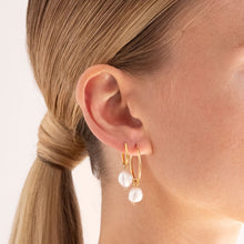 Load image into Gallery viewer, LINDA TAHIJA - BAROQUE PEARL WILLPOWER HOOP EARRINGS
