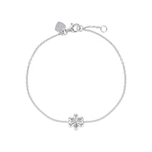 Load image into Gallery viewer, LINDA TAHIJA - SILVER DAISY BRACELET

