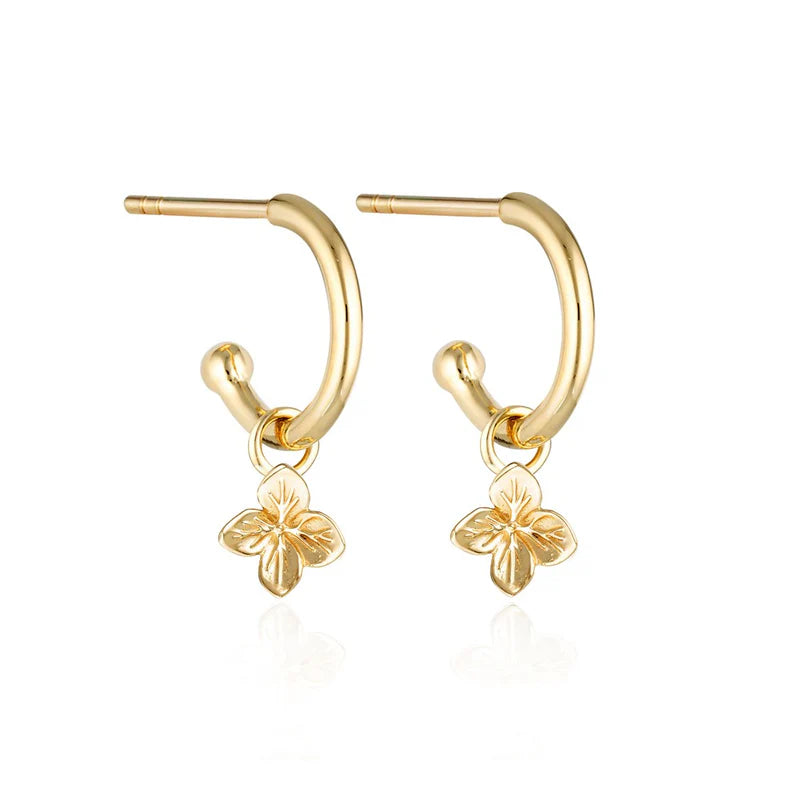 LINDA TAHIJA - HYDRANGEA CHARM HOOP EARRINGS - 18K GOLD VERMEIL