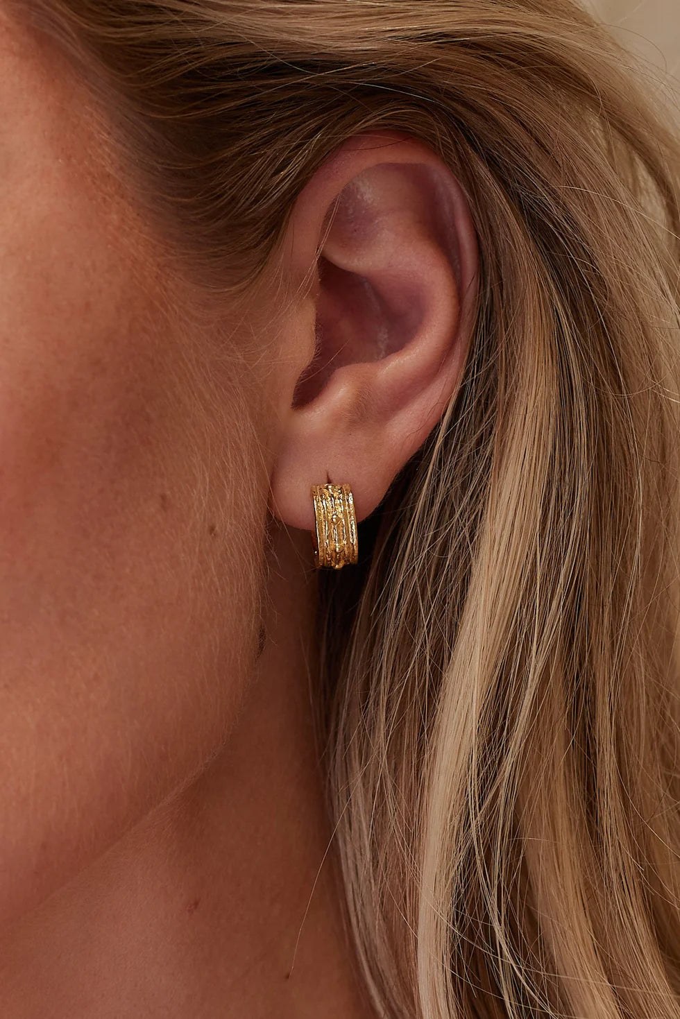 TONIMAY - NALA GOLD HOOPS