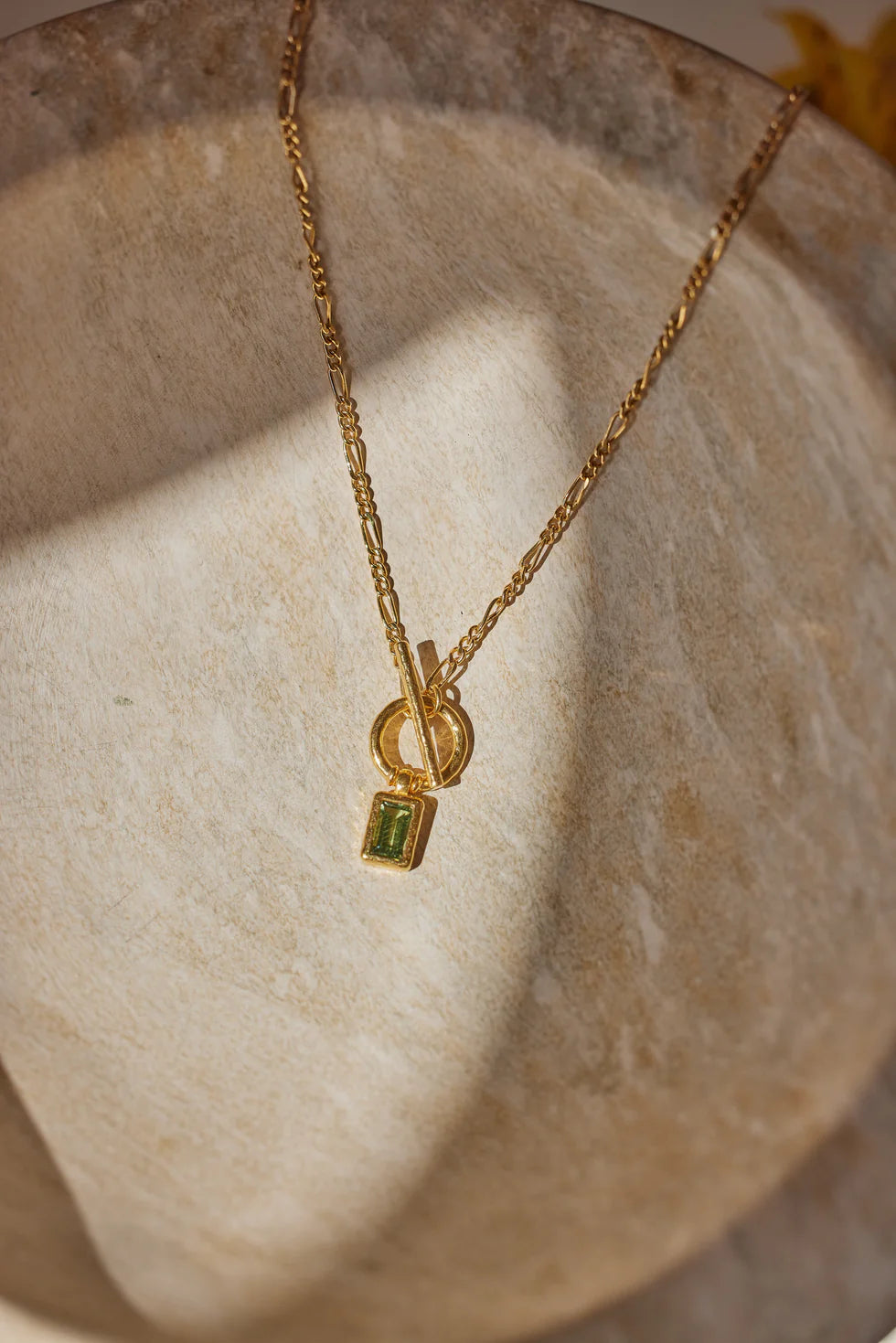 TONIMAY - APATITE GOLD TOGGLE NECKLACE