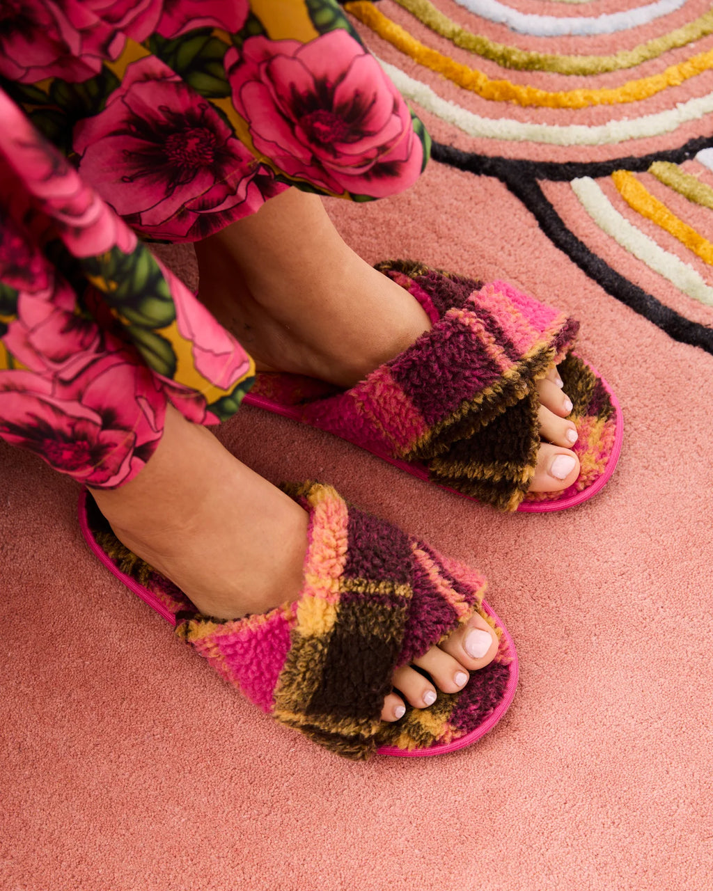 KIP & CO - ADULT SHERPA SLIPPERS - ALASKAN