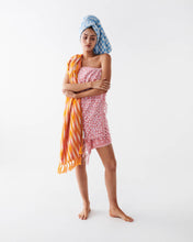 Load image into Gallery viewer, KIP &amp; CO - PRINTED TERRY BATH TOWEL - HATCH

