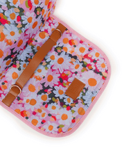 Load image into Gallery viewer, THE SOMEWHERE CO - PICNIC RUG - DAISY DAYS

