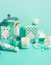 Load image into Gallery viewer, PALM BEACH COLLECTION - MINI CANDLE &amp; DIFFUSER GIFT PACK - FIR &amp; CEDARWOOD

