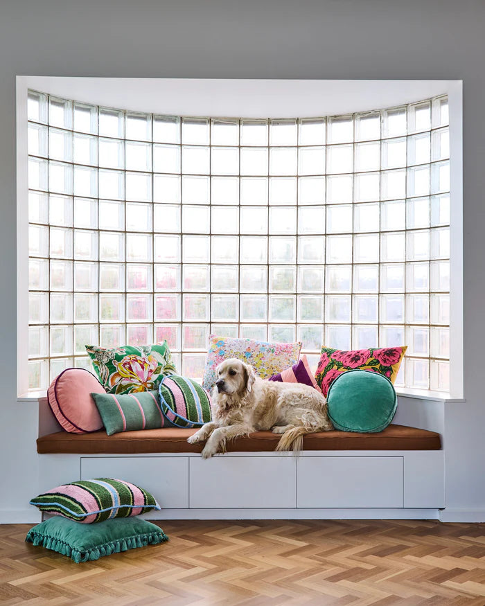 KIP & CO - VELVET PEA CUSHION - PISTACHIO