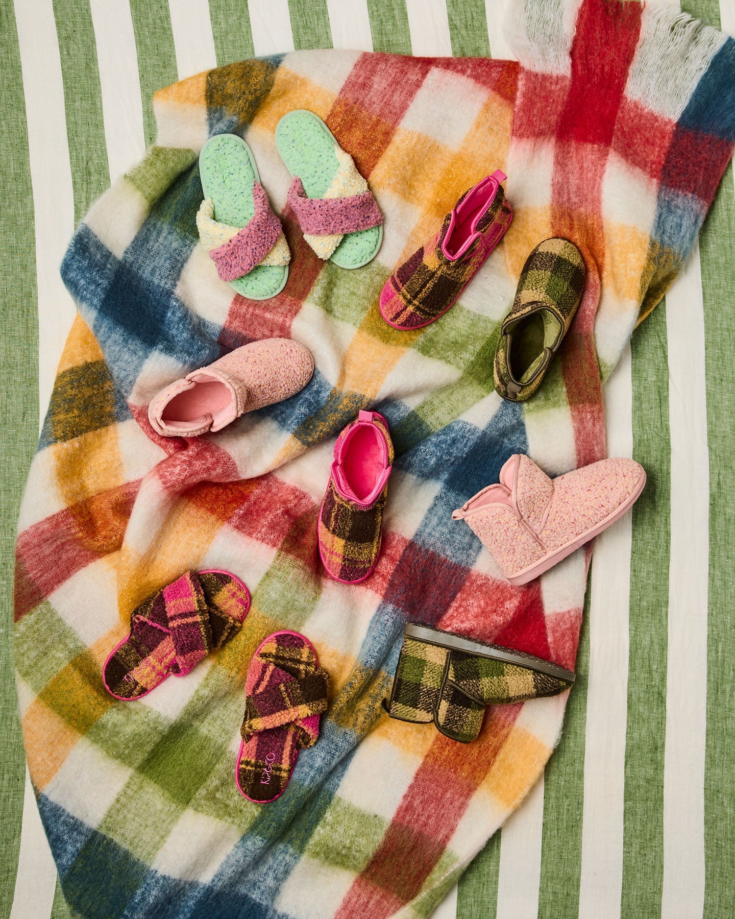KIP & CO - ADULT SHERPA SLIPPERS - ALASKAN