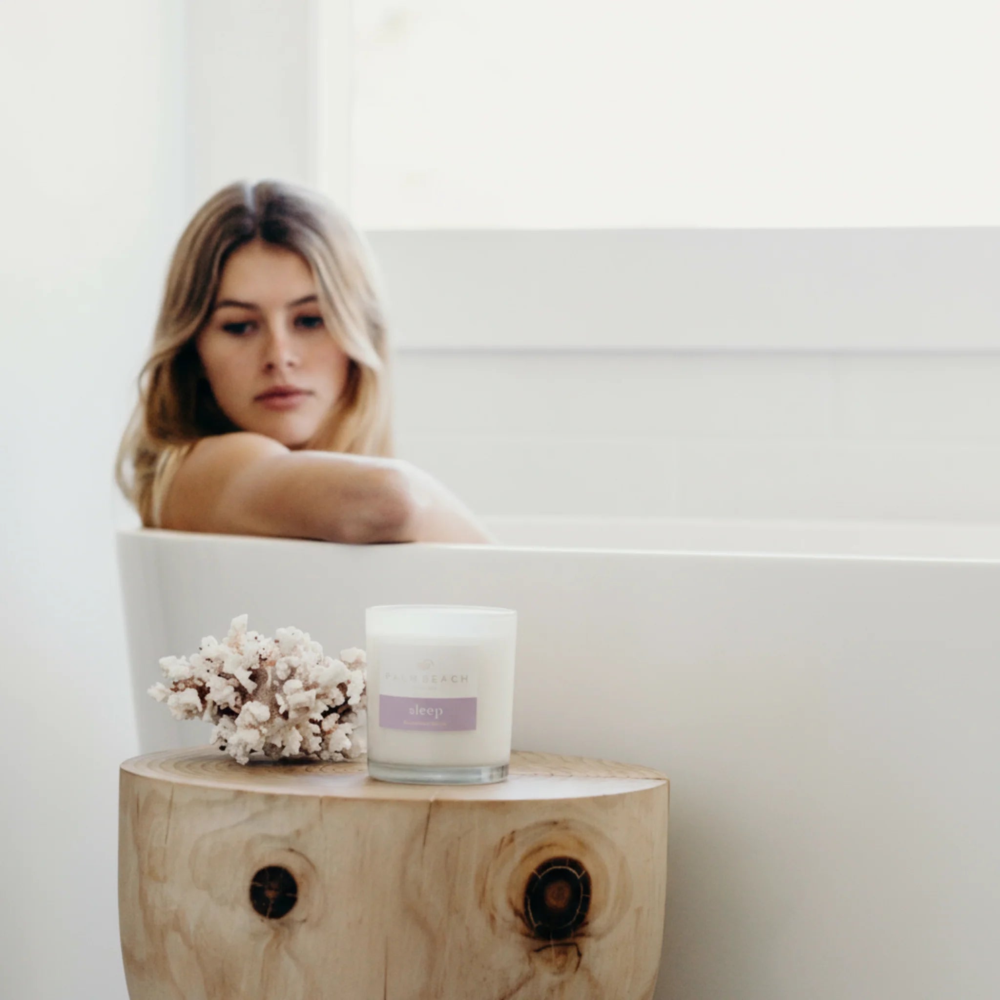 PALM BEACH COLLECTION - SLEEP SCENTED CANDLE 420G