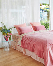 Load image into Gallery viewer, KIP &amp; CO - VELVET QUEEN QUILT COVER - DUSTY ROSE

