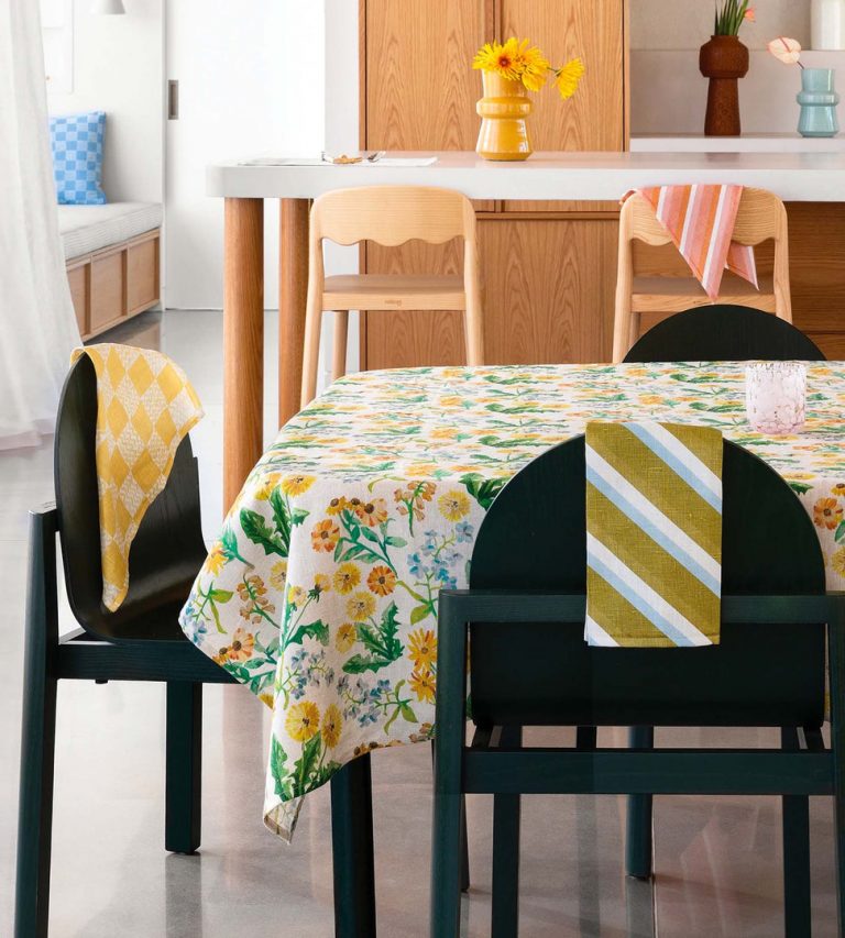 BONNIE & NEIL - DANDY MULTI TABLECLOTH - MEDIUM