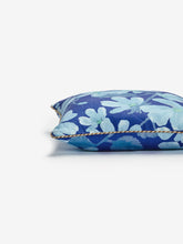Load image into Gallery viewer, BONNIE &amp; NEIL - 50CM CUSHION - VIOLET BLUE

