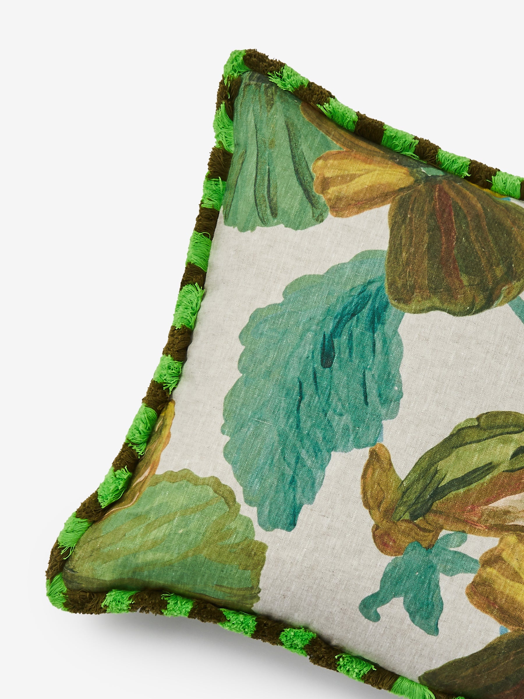 BONNIE & NEIL - WILD PANSY LINEN CUSHION 50CM - VERDE