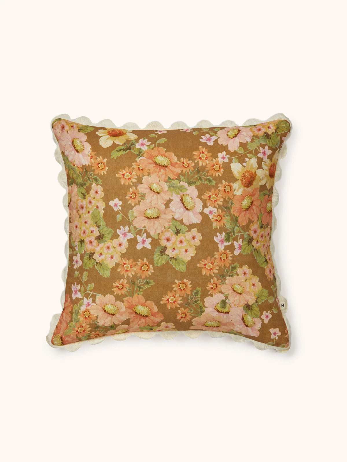 BONNIE & NEIL - BUTTERCUP 50CM CUSHION - WHEAT