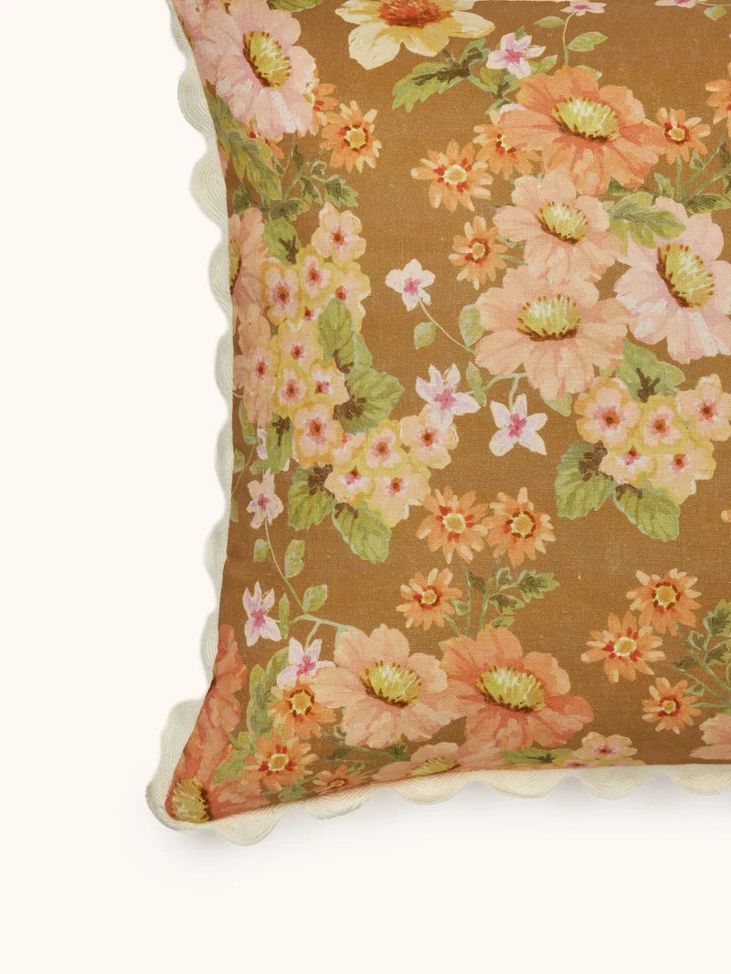 BONNIE & NEIL - BUTTERCUP 50CM CUSHION - WHEAT