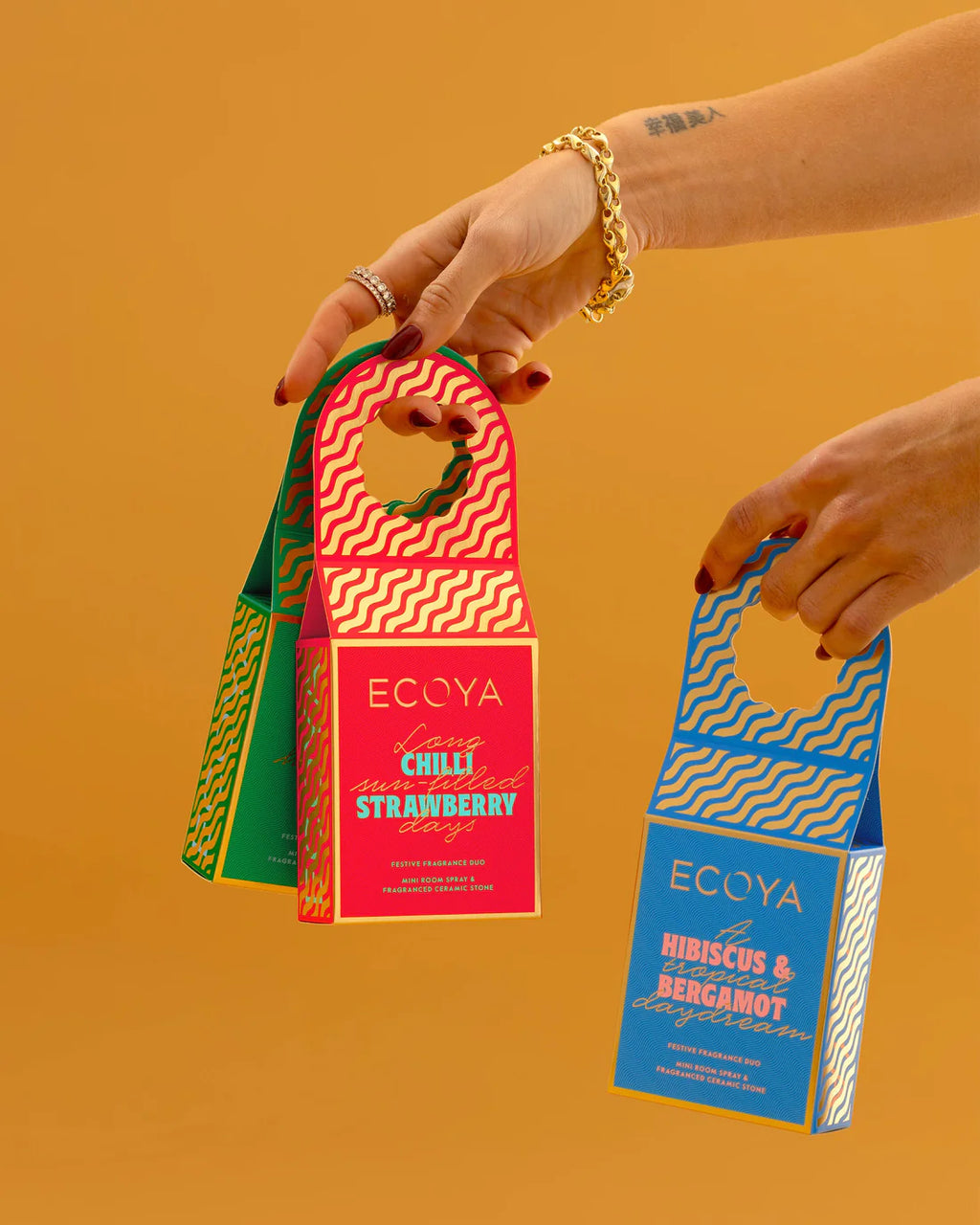 ECOYA - HOLIDAY: FESTIVE FRAGRANCE DUO CHILLI STRAWBERRY