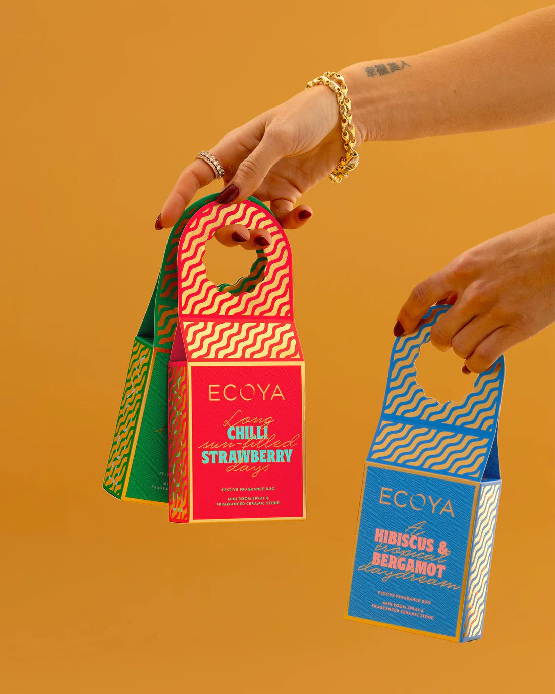 ECOYA - HOLIDAY: FESTIVE FRAGRANCE DUO CHILLI STRAWBERRY