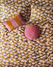 Load image into Gallery viewer, KIP &amp; CO - VELVET PEA CUSHION - DUSTY ROSE
