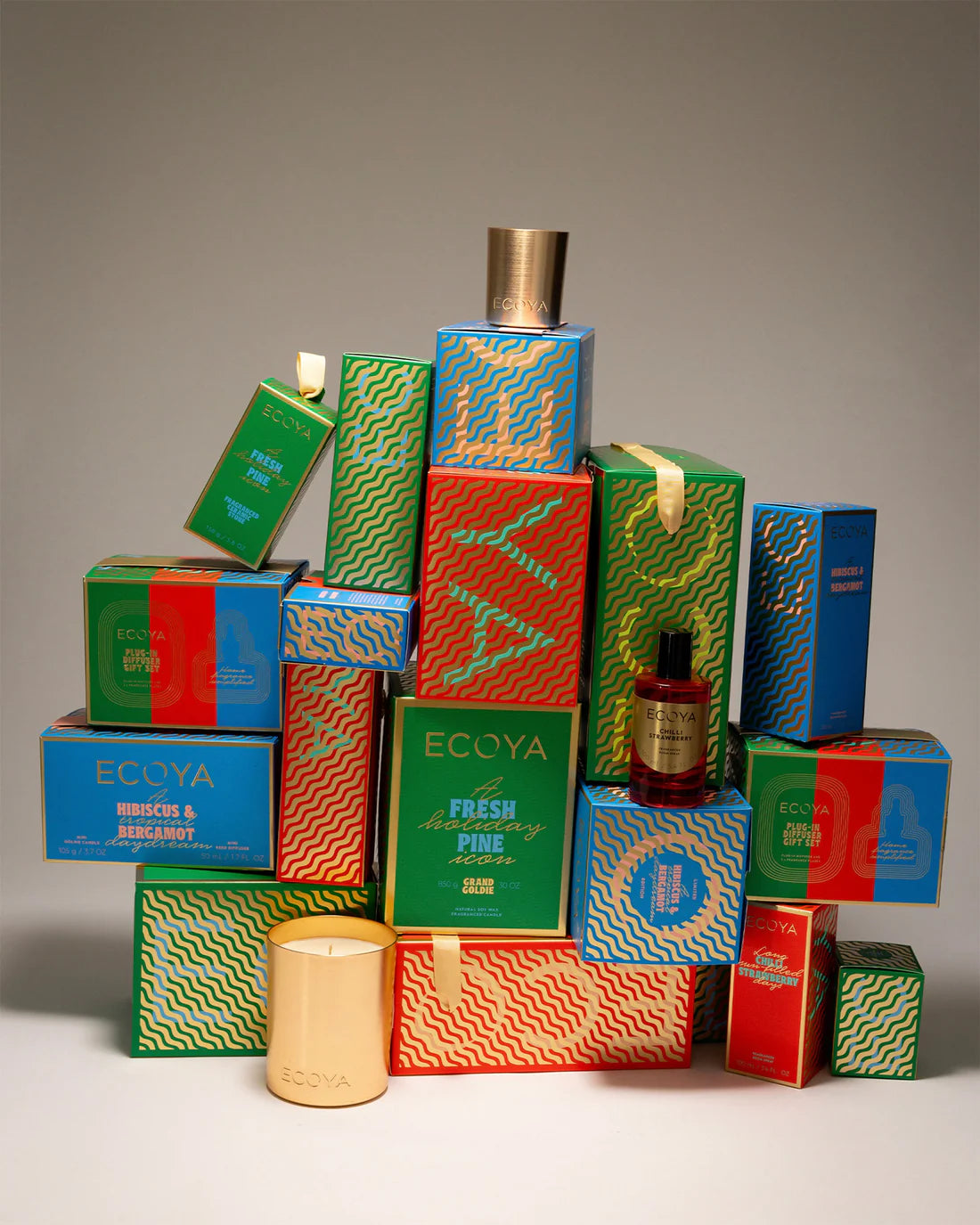 ECOYA - HOLIDAY: CHILLI STRAWBERRY MINI GOLDIE CANDLE