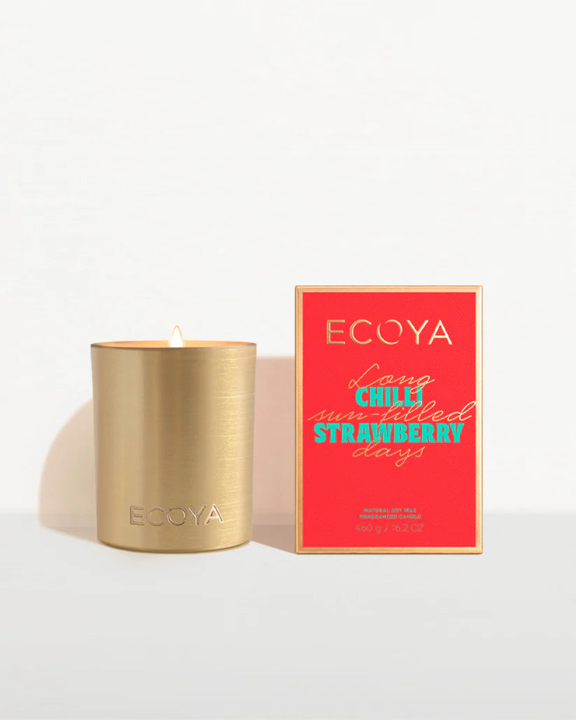ECOYA - HOLIDAY: CHILLI STRAWBERRY GOLDIE CANDLE