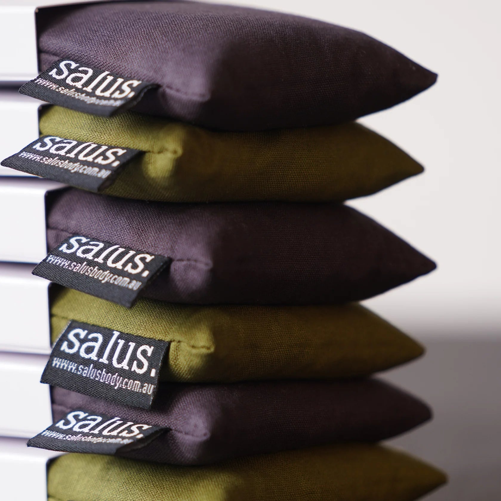SALUS - GREY AROMATHERAPY EYE PILLOW