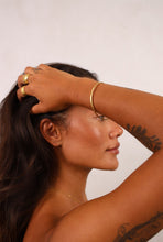 Load image into Gallery viewer, INDIGO &amp; WOLFE - BRACELET - OPAL
