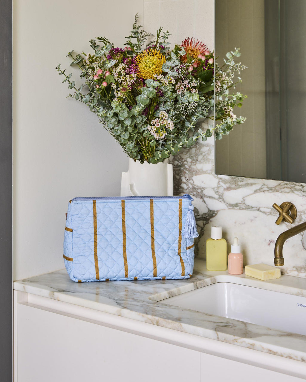 KIP & CO - QUILTED COTTON TOILETRY PURSE - COMO STRIPE