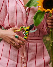 Load image into Gallery viewer, KIP &amp; CO - SECATEURS AND GLOVES SET - PASSIONA
