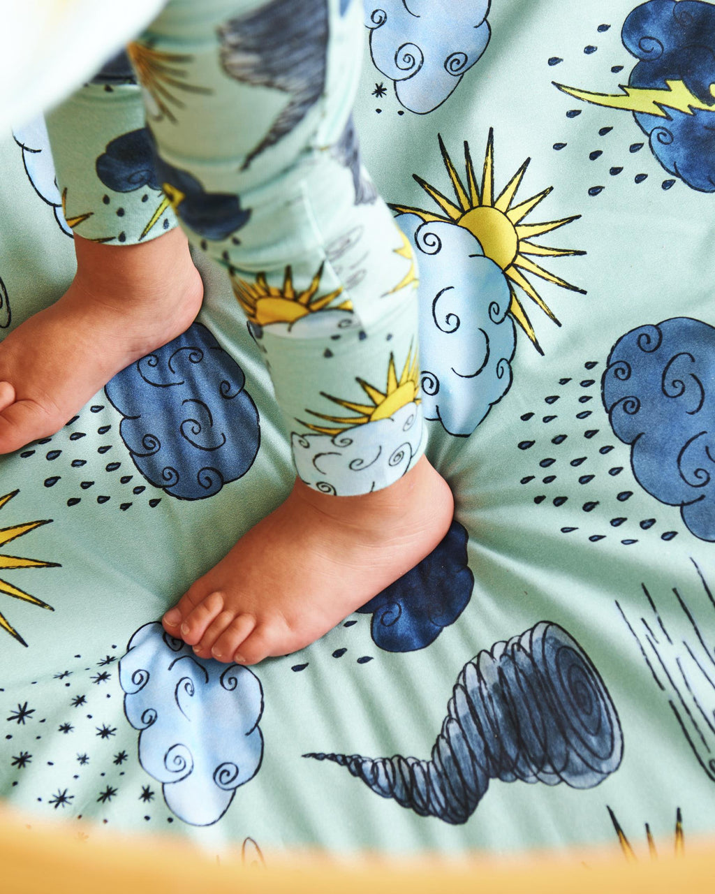 KIP & CO - ORGANIC LONG SLEEVE ZIP ROMPER - WEATHER REPORT