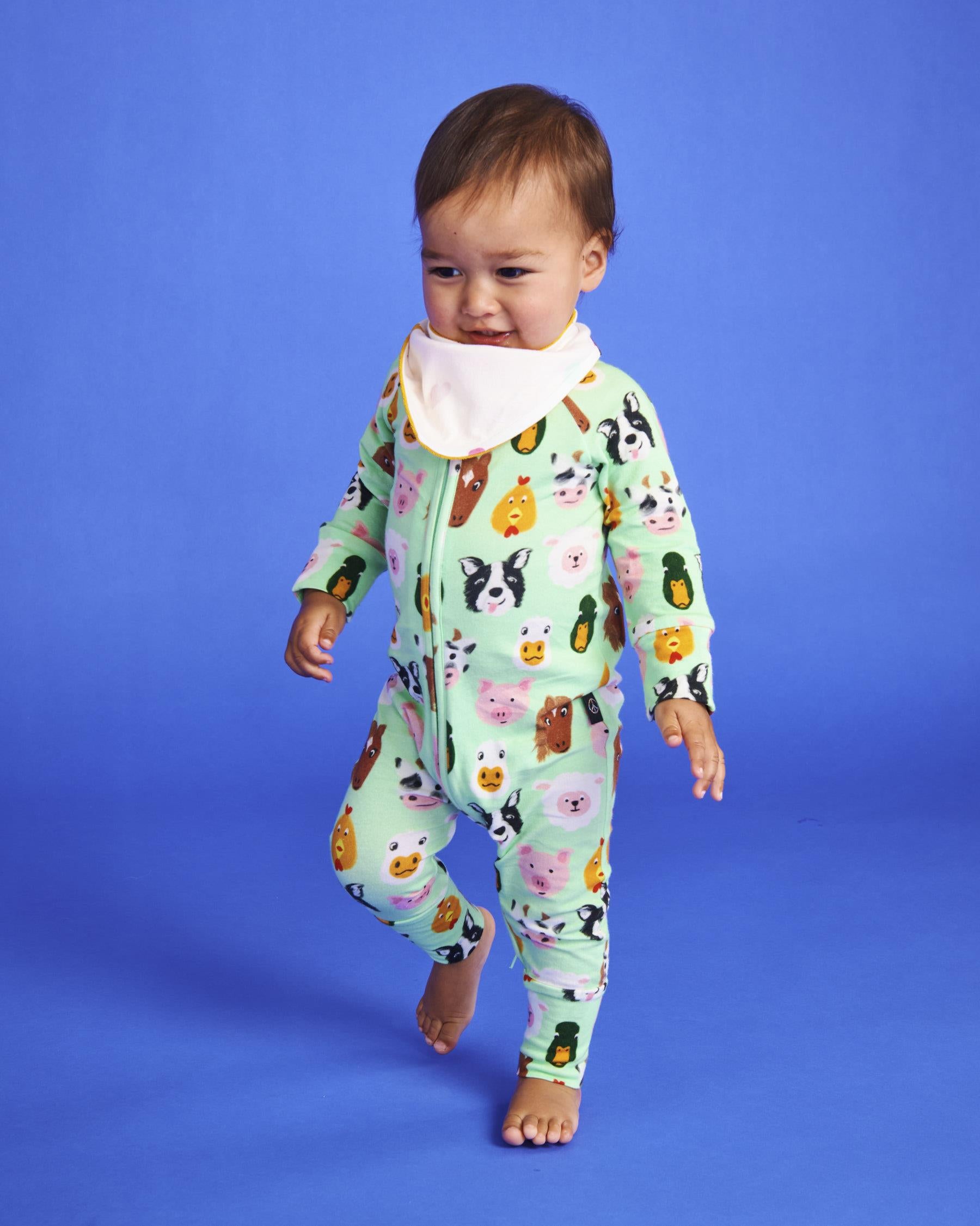 KIP & CO - ORGANIC LONG SLEEVE ZIP ROMPER - FARM FRIENDS