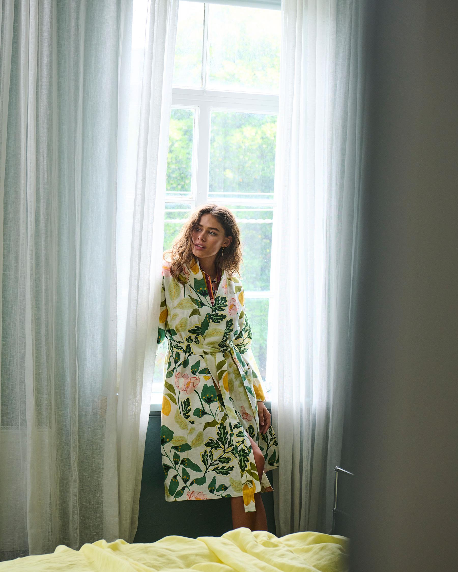 KIP & CO - LINEN ROBE - WANDER