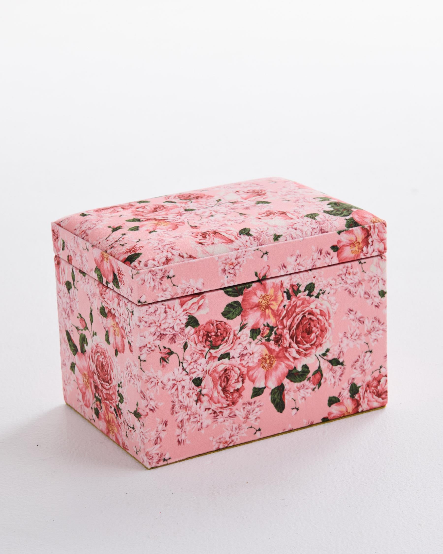 KIP & CO - LARGE VELVET JEWELLERY BOX - ROSE GARDEN