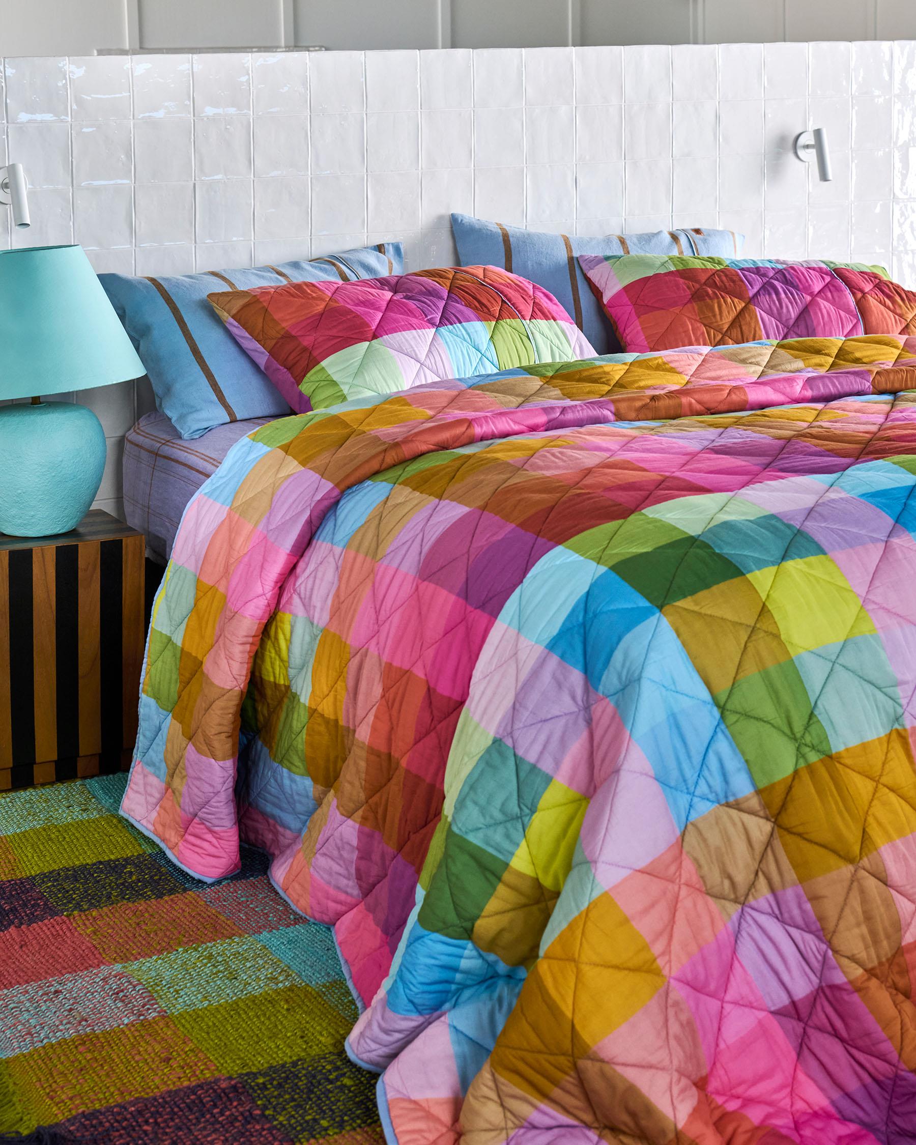 KIP & CO - ORGANIC COTTON QUILTED BEDSPREAD LARGE - PONZA TARTAN
