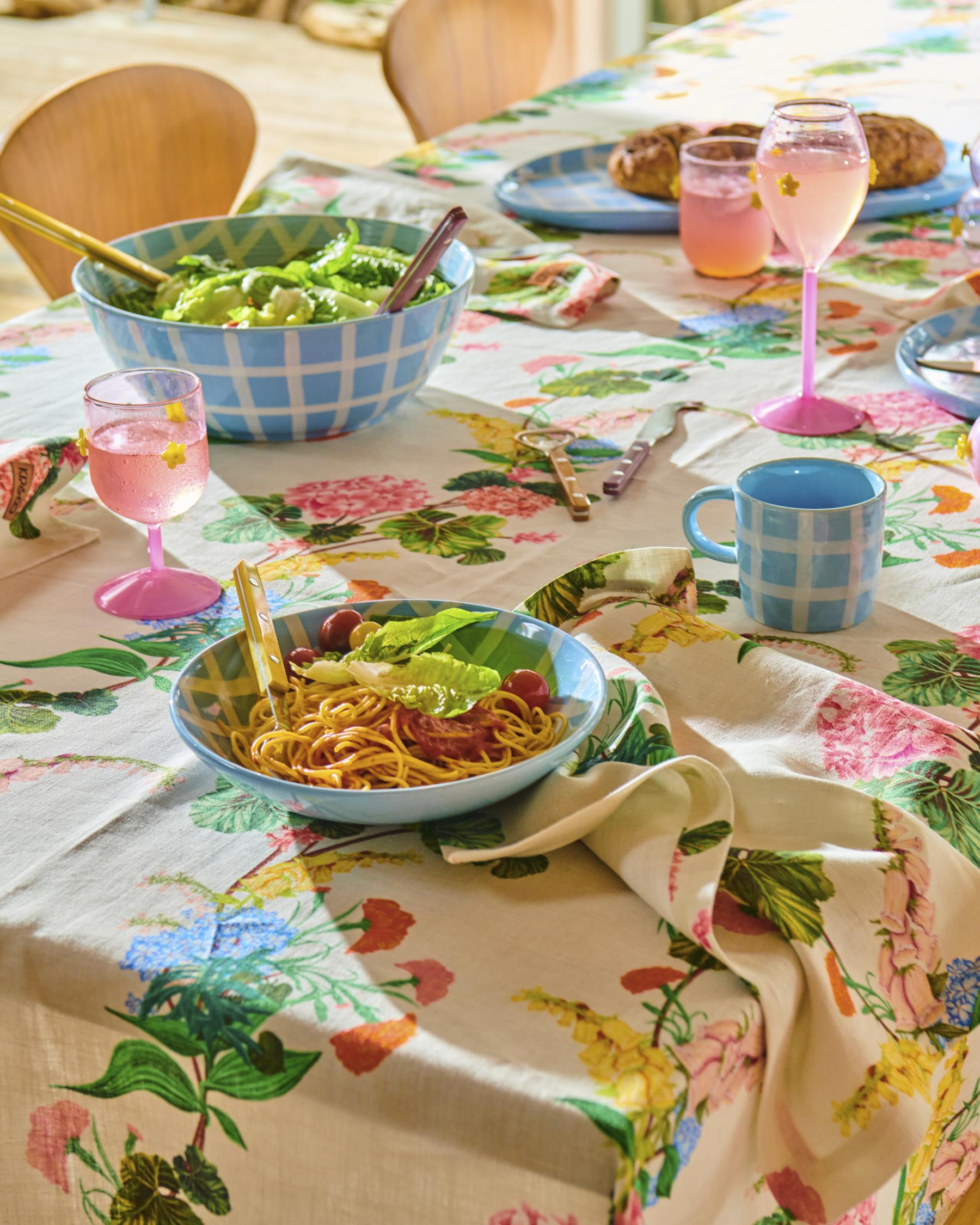 KIP & CO - ROUND LINEN TABLECLOTH -  BOUQUET BEAUTY