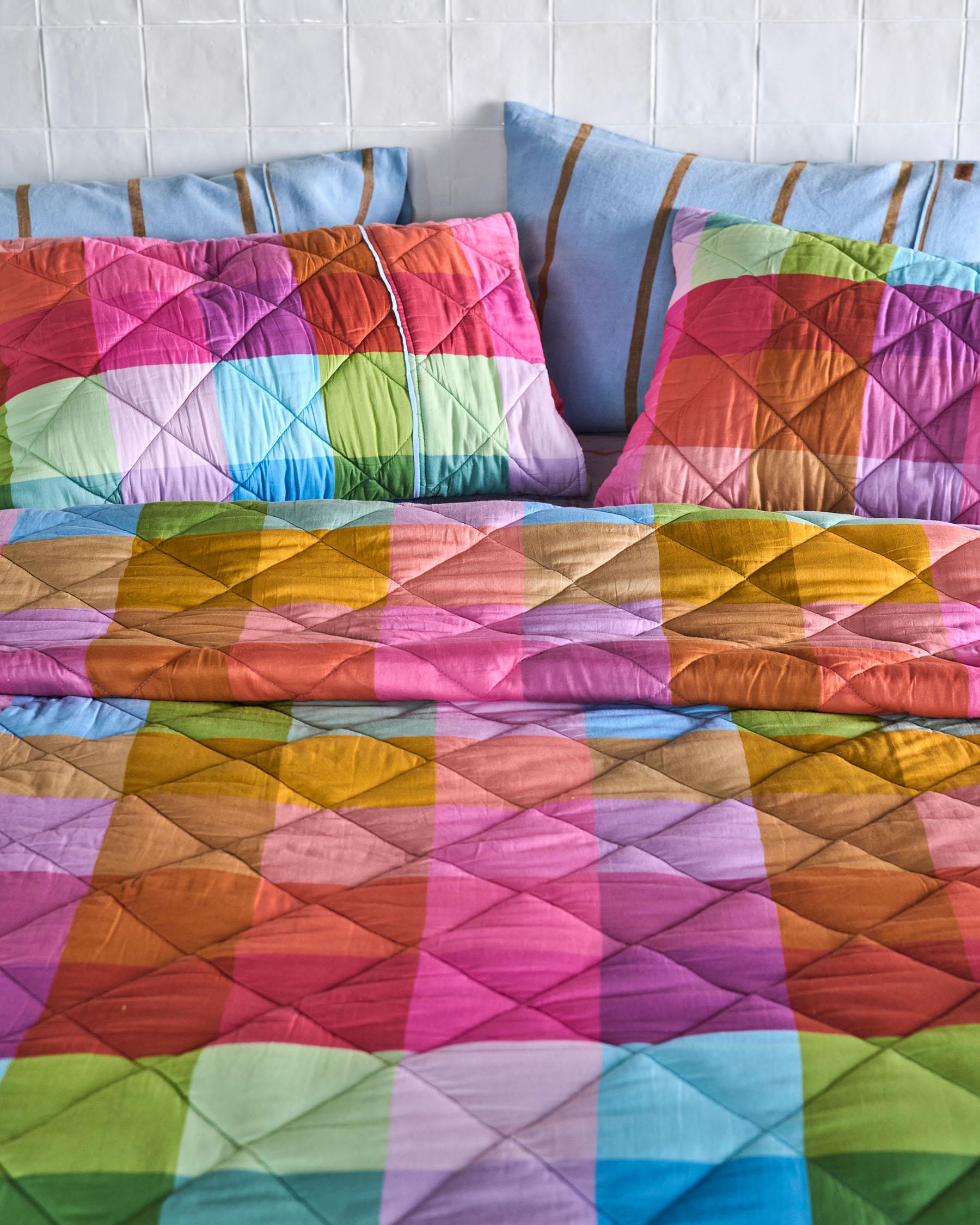 KIP & CO - ORGANIC COTTON QUILTED BEDSPREAD LARGE - PONZA TARTAN
