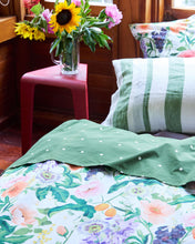 Load image into Gallery viewer, KIP &amp; CO - ORGANIC COTTON QUILT COVER - SPRING IN THE AIR

