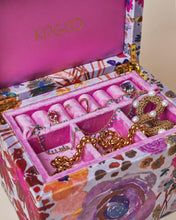 Load image into Gallery viewer, KIP &amp; CO - LARGE VELVET JEWELLERY BOX - FIELD OF DREAMS SILVER
