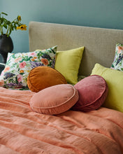 Load image into Gallery viewer, KIP &amp; CO - VELVET PEA CUSHION - PEACH PIE
