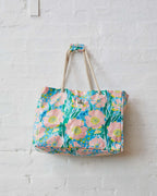 KIP & CO - BEACH BAG - TUMBLING FLOWERS