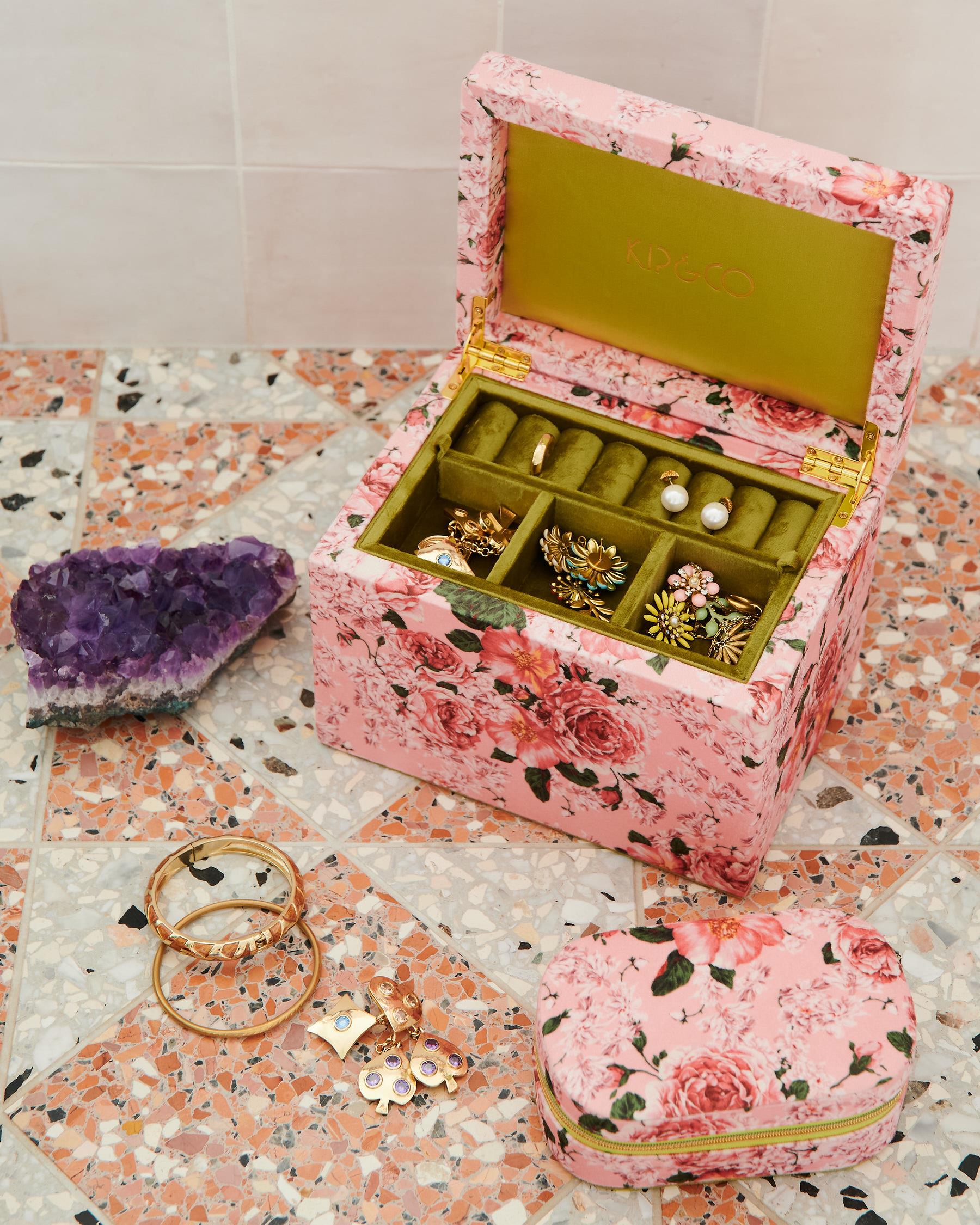 KIP & CO - LARGE VELVET JEWELLERY BOX - ROSE GARDEN