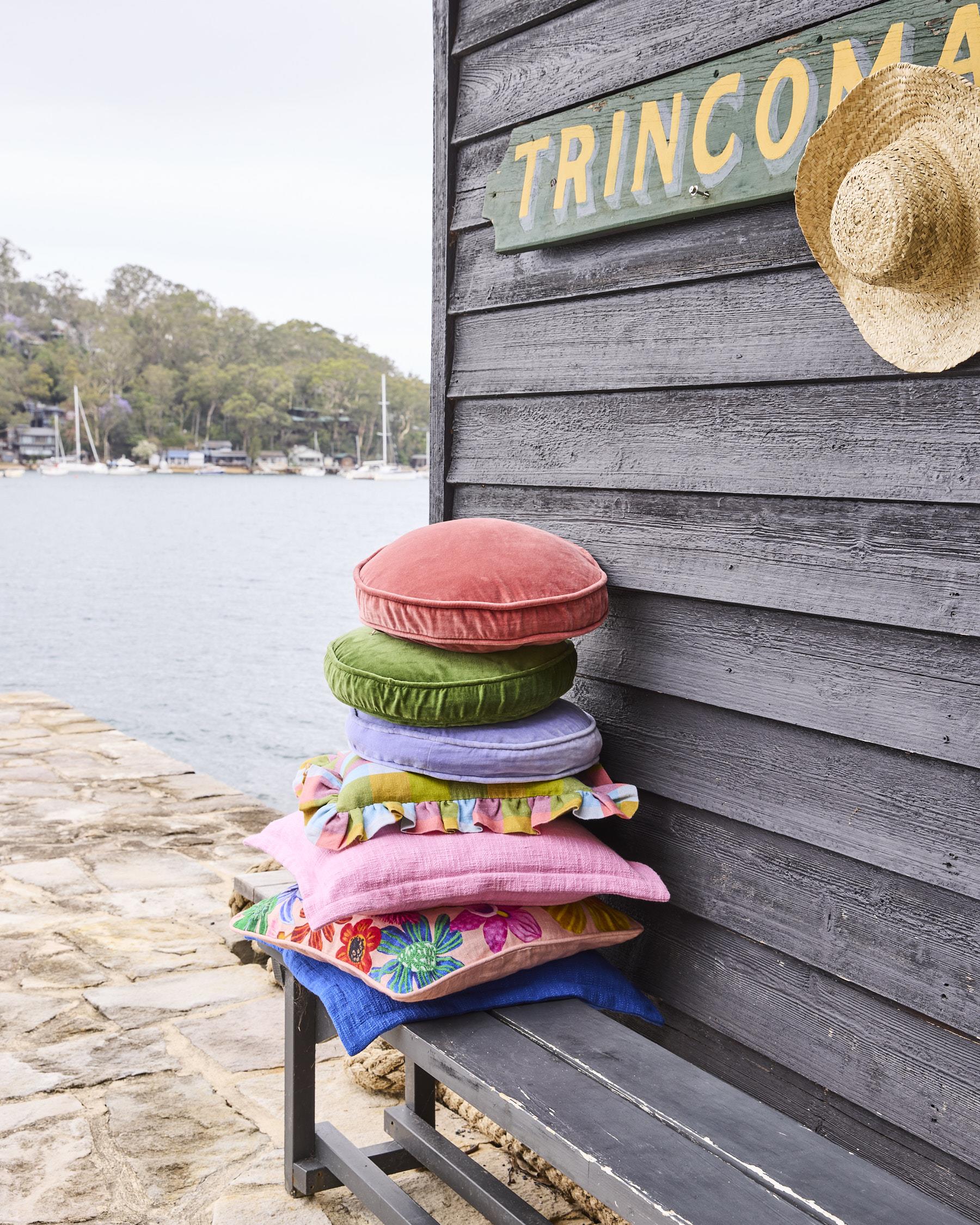 KIP & CO - VELVET PEA CUSHION - PEACH PIE