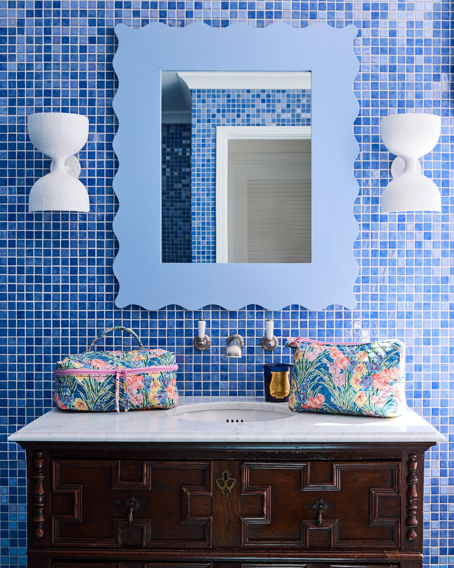 KIP & CO x ANNA SPIRO - QUILTED COTTON TOILETRY PURSE - GLADIOLUS