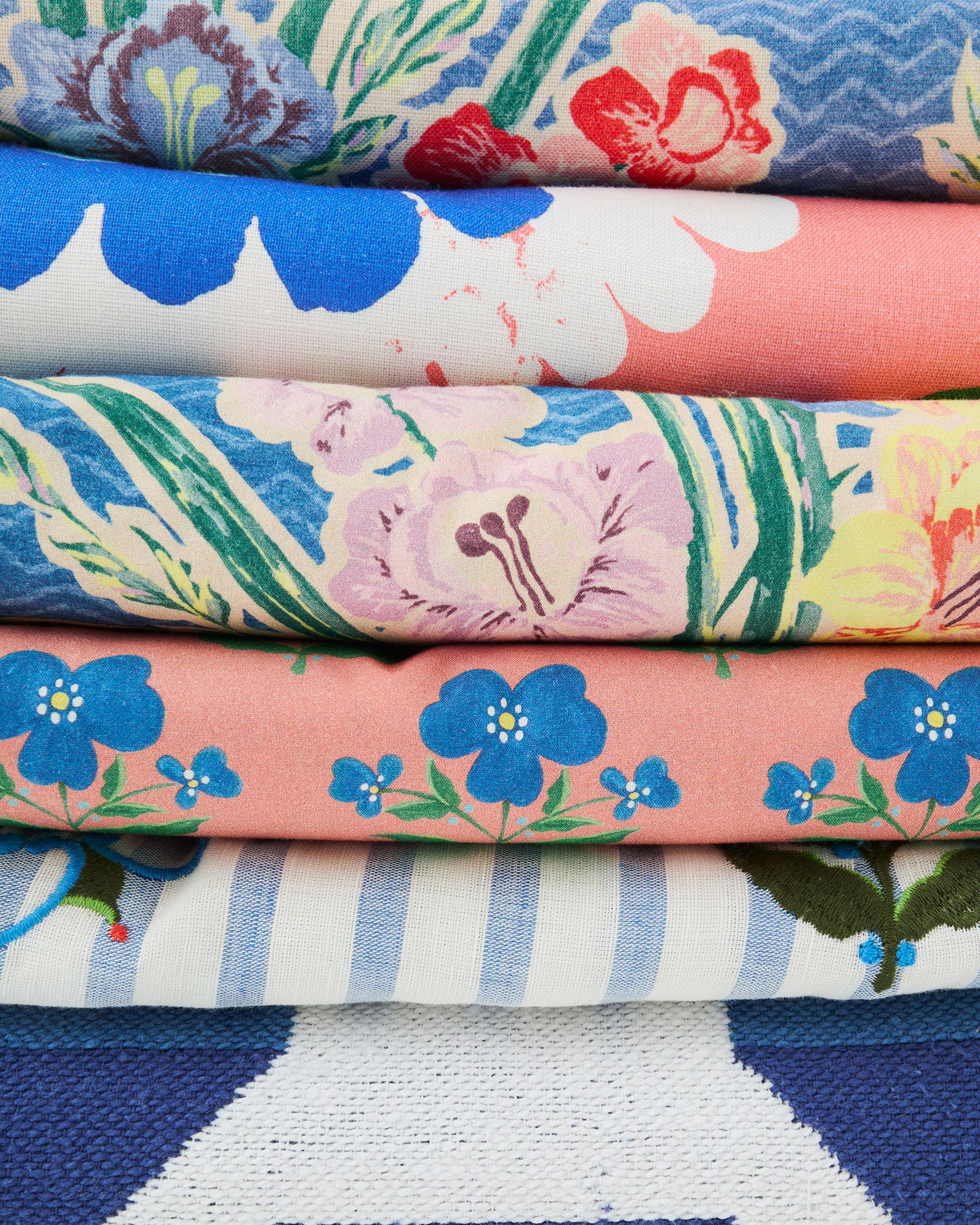 KIP & CO x ANNA SPIRO - ORGANIC COTTON FLAT SHEET - INDIAN SUMMER ROSE