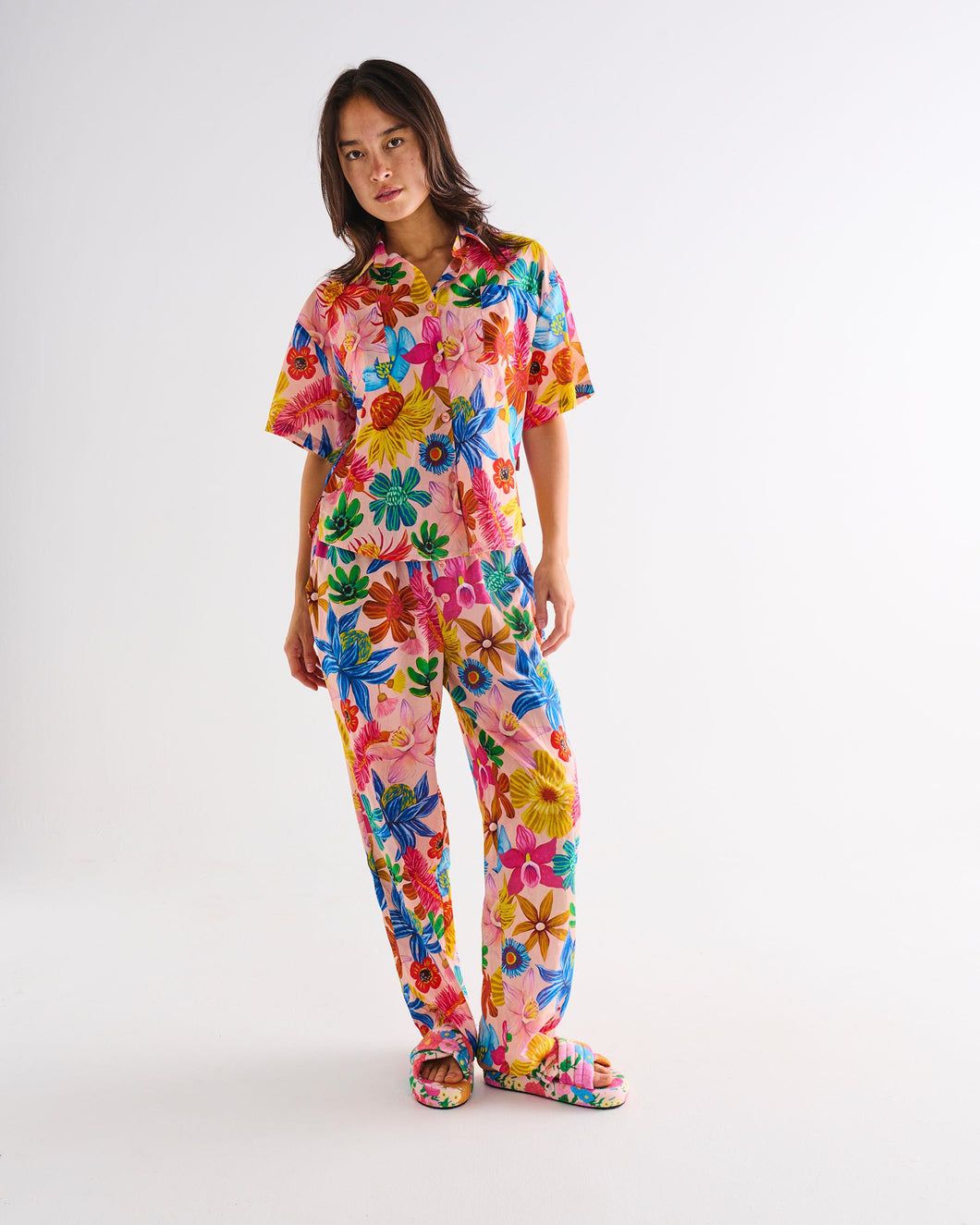 KIP & CO - ORANIC COTTON SHORT SLEEVE SHIRT & PANT PYJAMA SET - WILD FLOWERS IN BLOOM