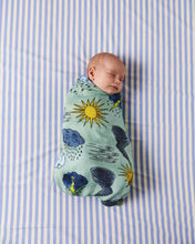 Load image into Gallery viewer, KIP &amp; CO - BAMBOO SWADDLE - WEATHER REPORT
