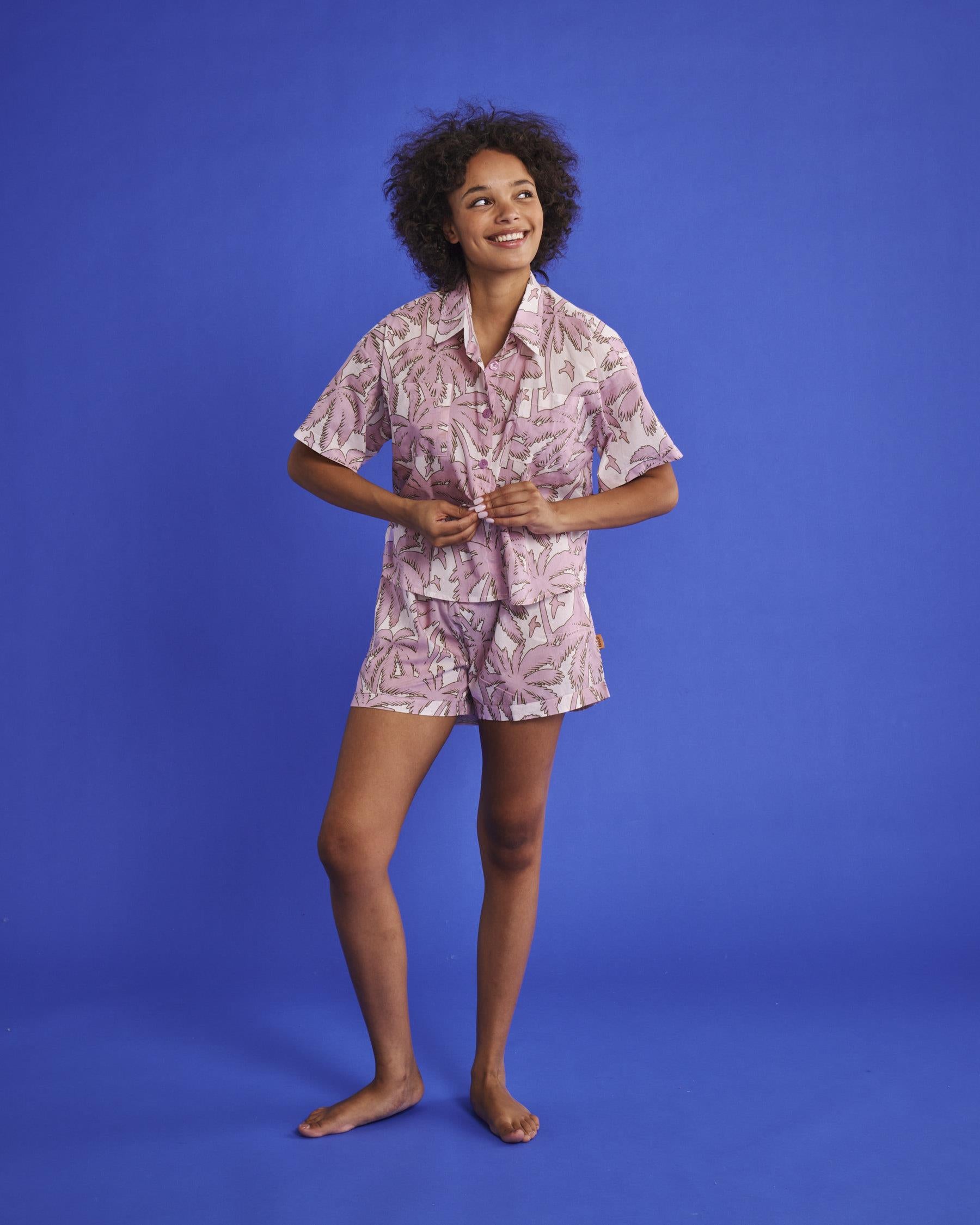 KIP & CO - ORGANIC COTTON SHORT SLEEVE SHIRT & SHORT PYJAMA SET - BALMY PALMY
