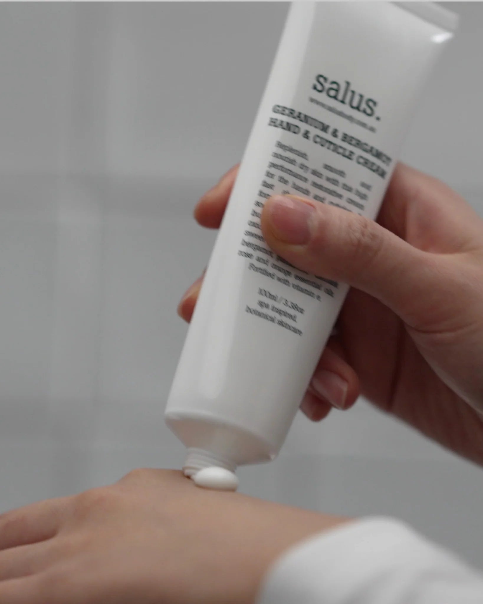 SALUS - THE AROMATIC TRIO