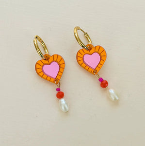 MARTHA JEAN -HEART AND BEAD EARRINGS - PINK/ORANGE