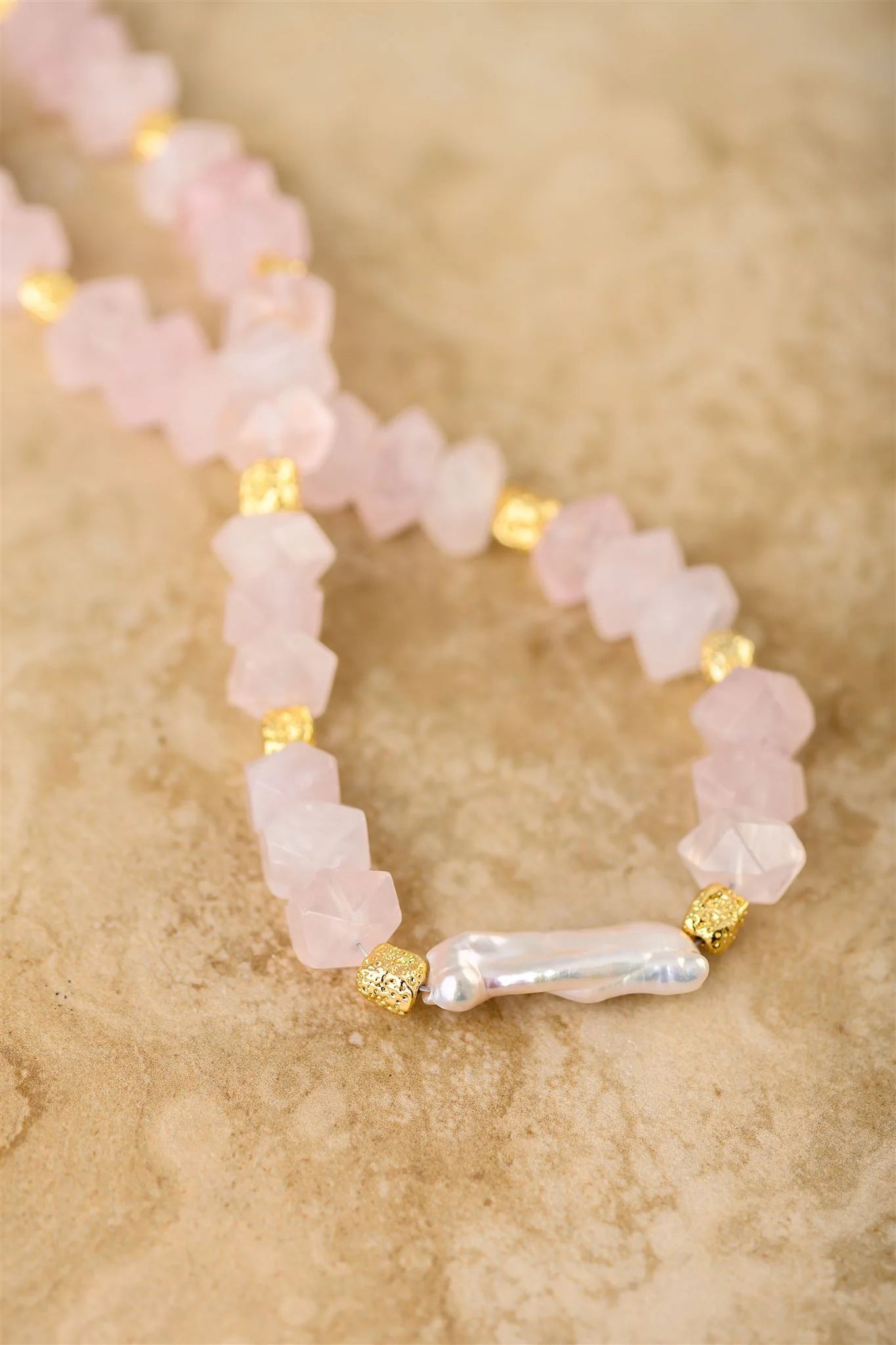 INDIGO & WOLF - NECKLACE - BLOOM